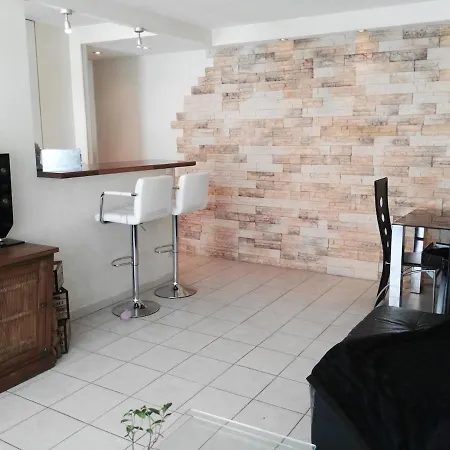 Beau T2 A 200m De La Et Proches Toutes Commodites Apartment Antibes